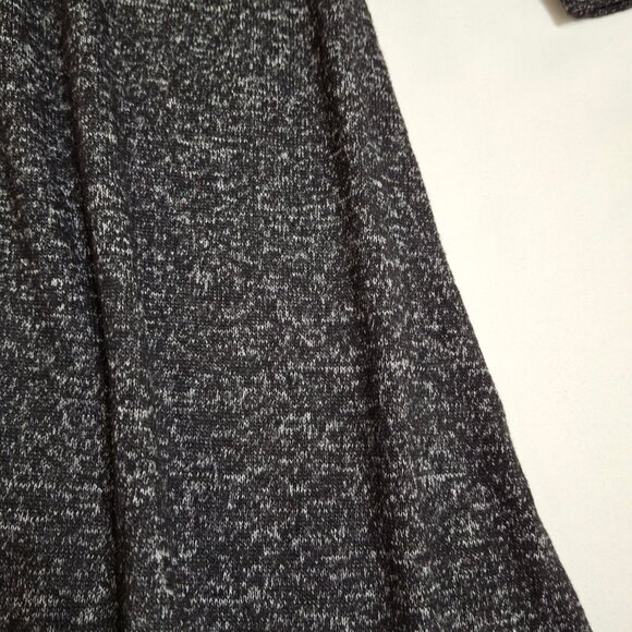 Cozy A-Line Swing Dress Size Large Grey Round Neck Long Sleeve - Picture 6 of 10